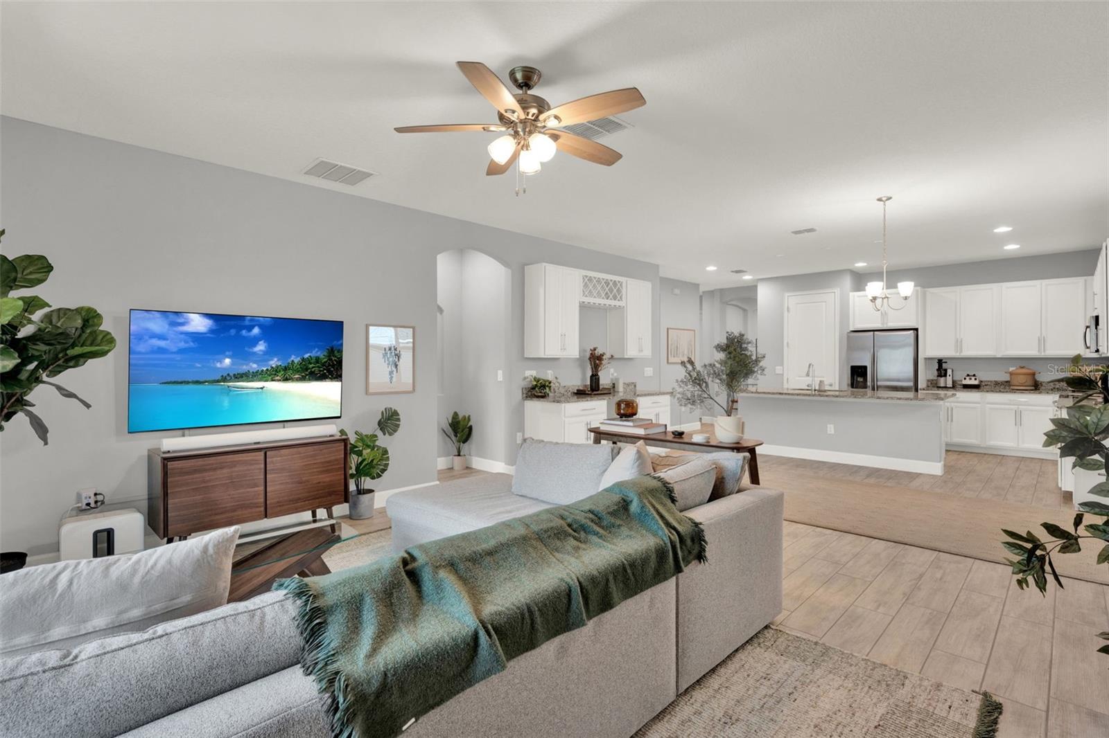 1061 CASTLEVECCHIO LOOP, ORLANDO, FL, 32825