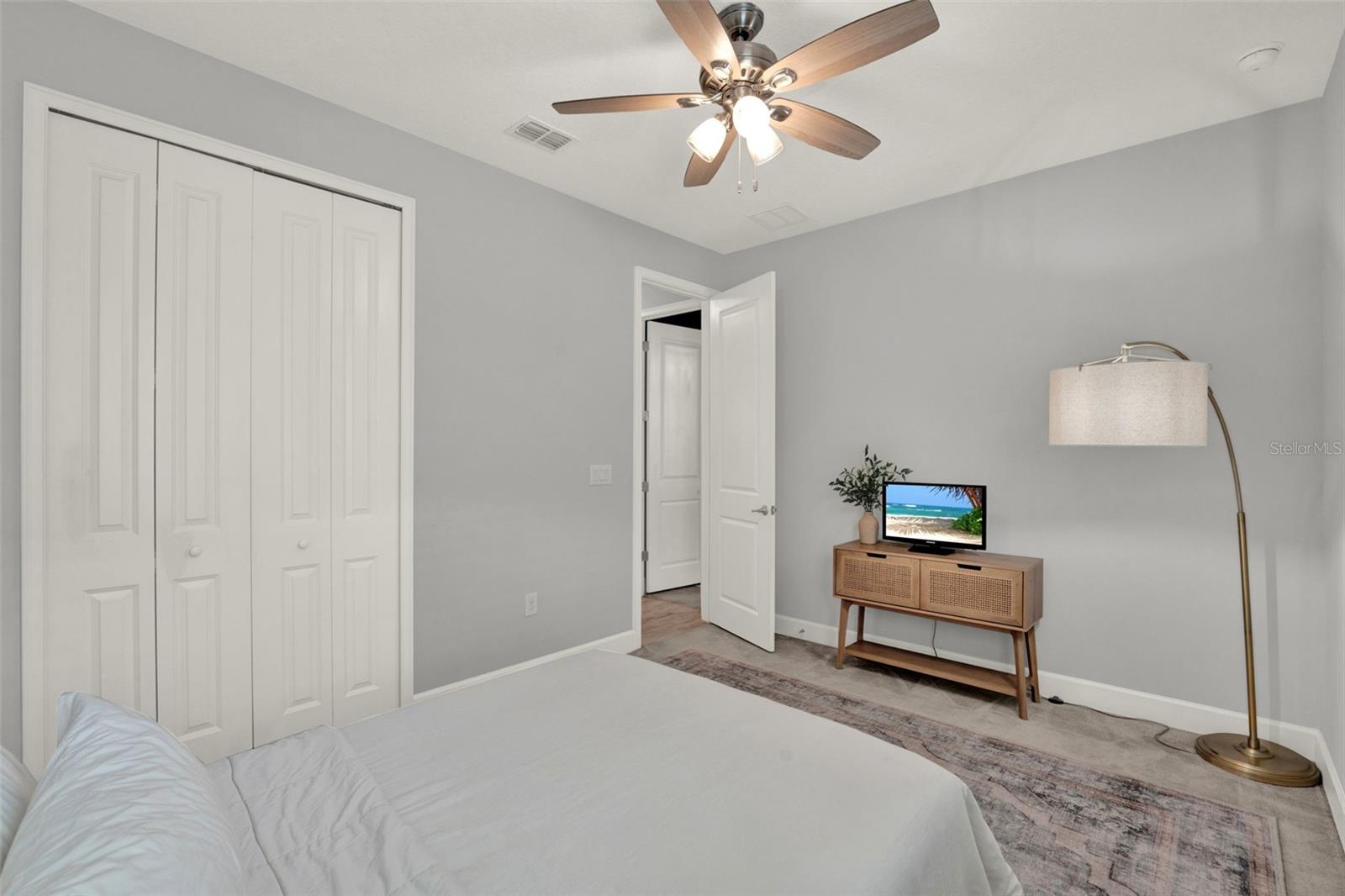 1061 CASTLEVECCHIO LOOP, ORLANDO, FL, 32825