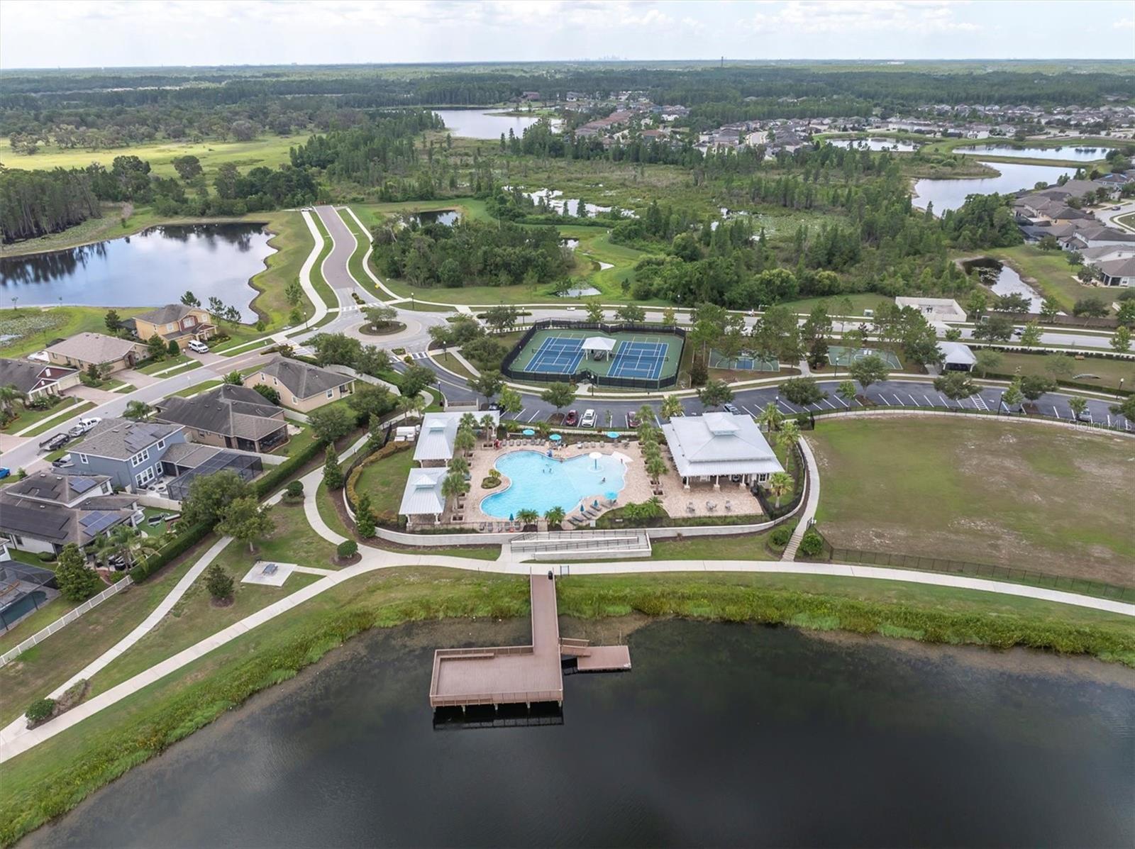 19326 LONG LAKE RANCH BLVD, LUTZ, FL, 33558