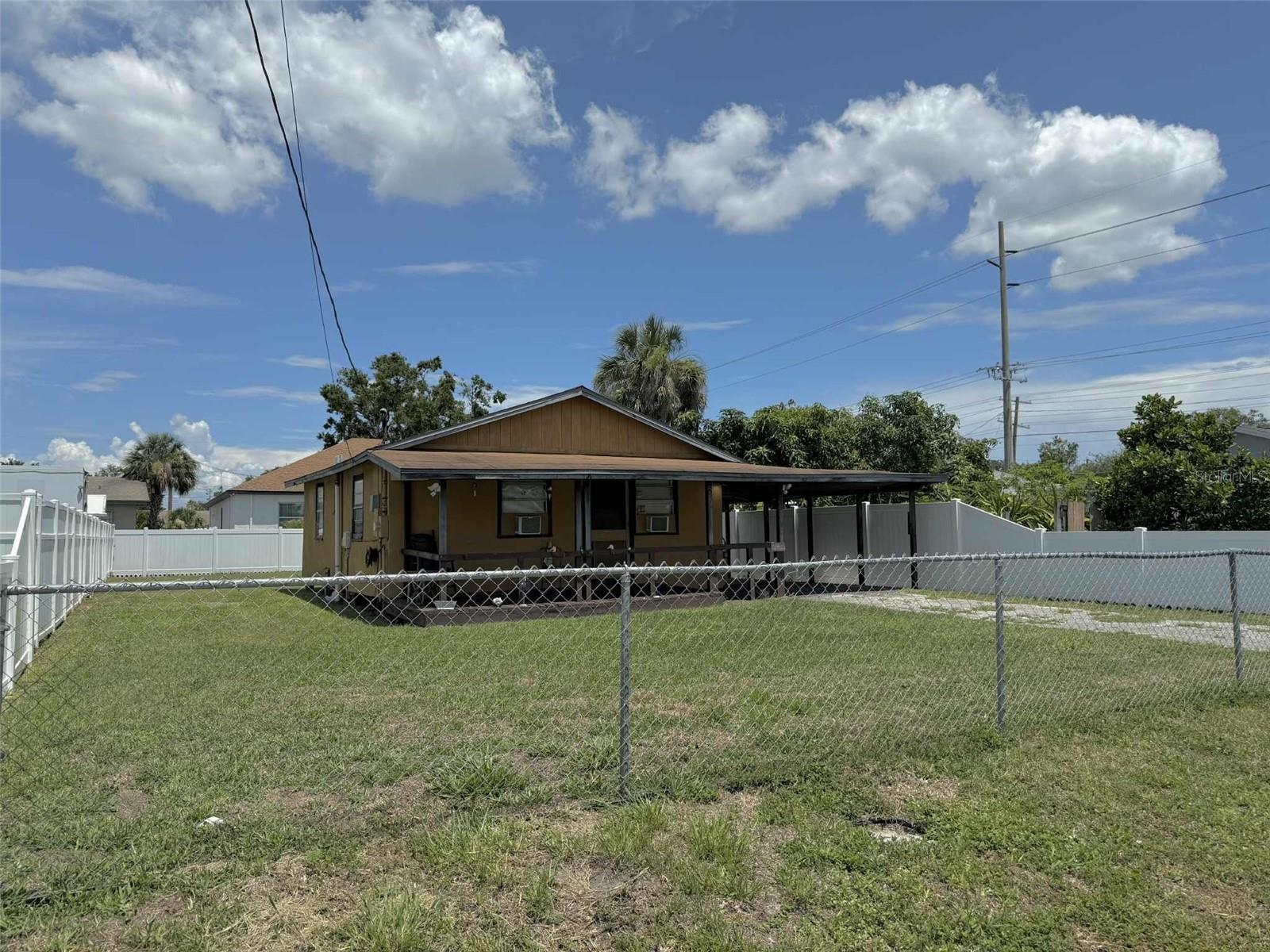 5807 N HALE AVE, TAMPA, FL, 33614