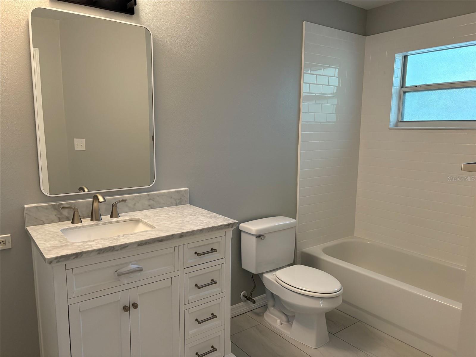 A4655665 Property Photo