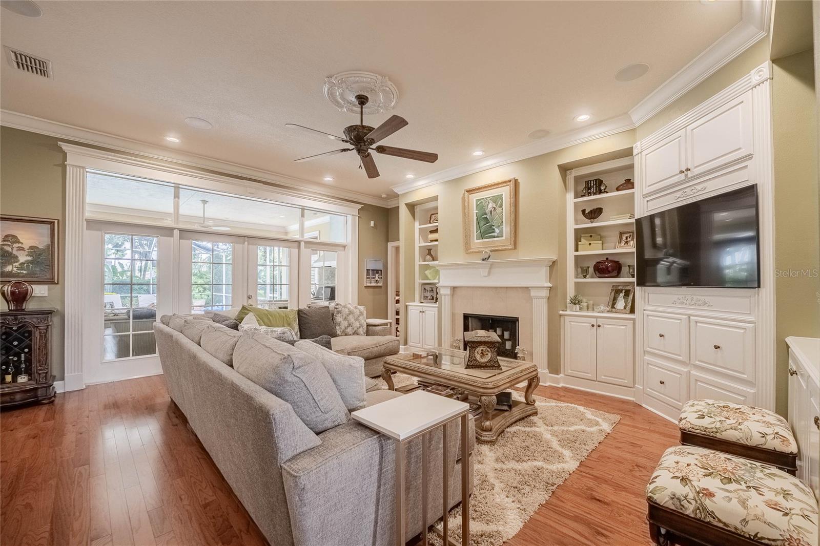 1589 ROYAL FOREST CT, LAKELAND, FL, 33811