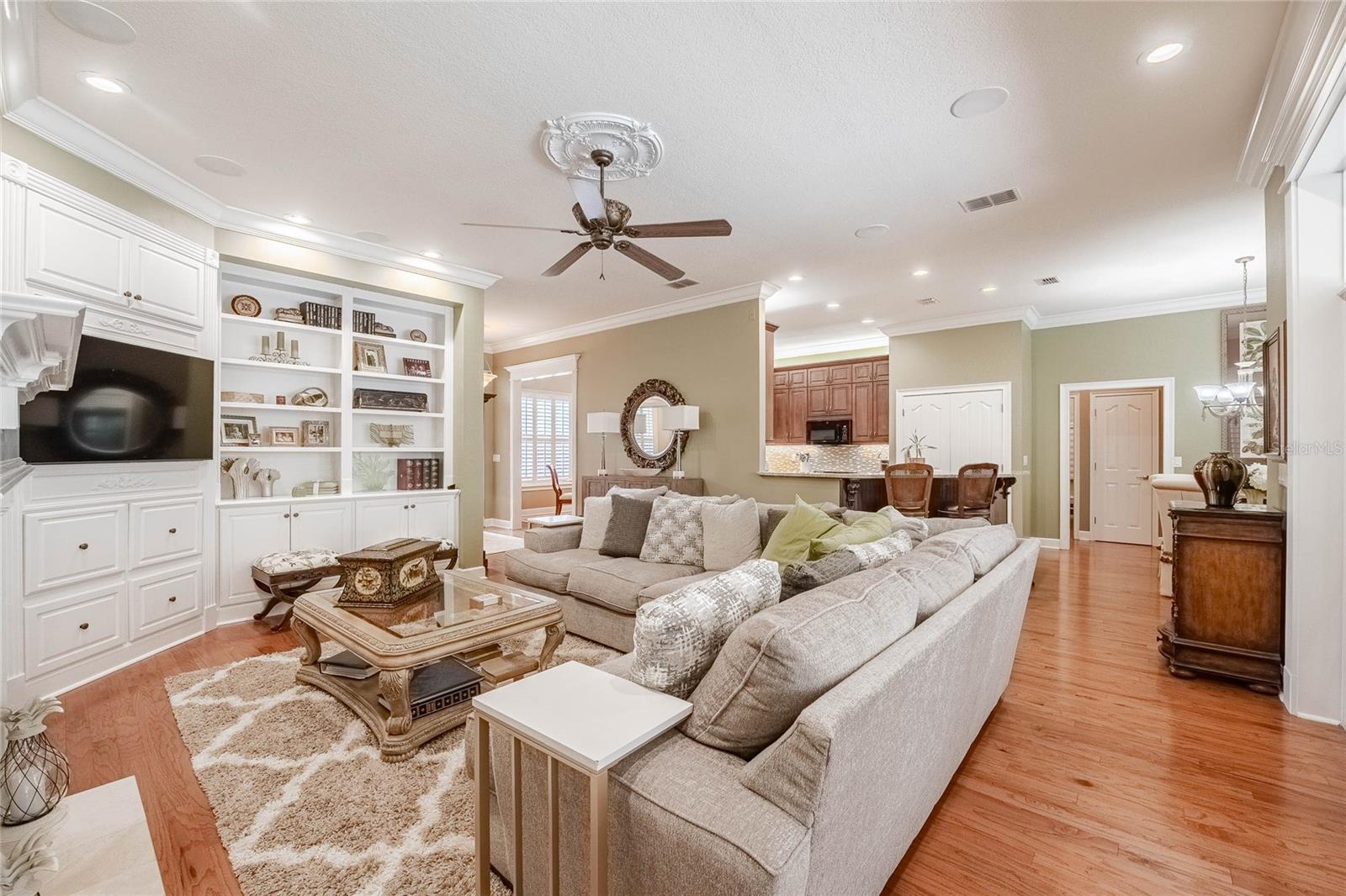 1589 ROYAL FOREST CT, LAKELAND, FL, 33811