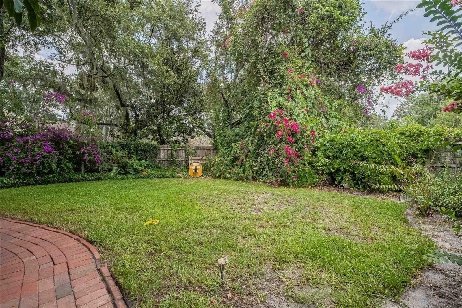 1589 ROYAL FOREST CT, LAKELAND, FL, 33811