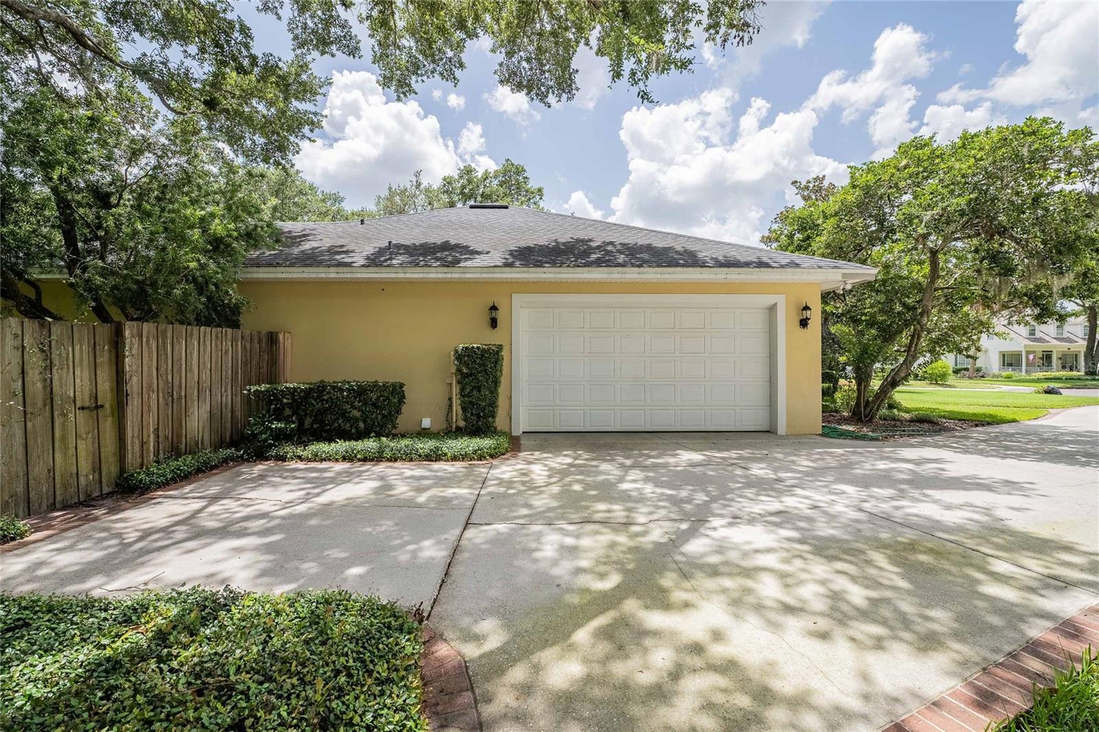 1589 ROYAL FOREST CT, LAKELAND, FL, 33811