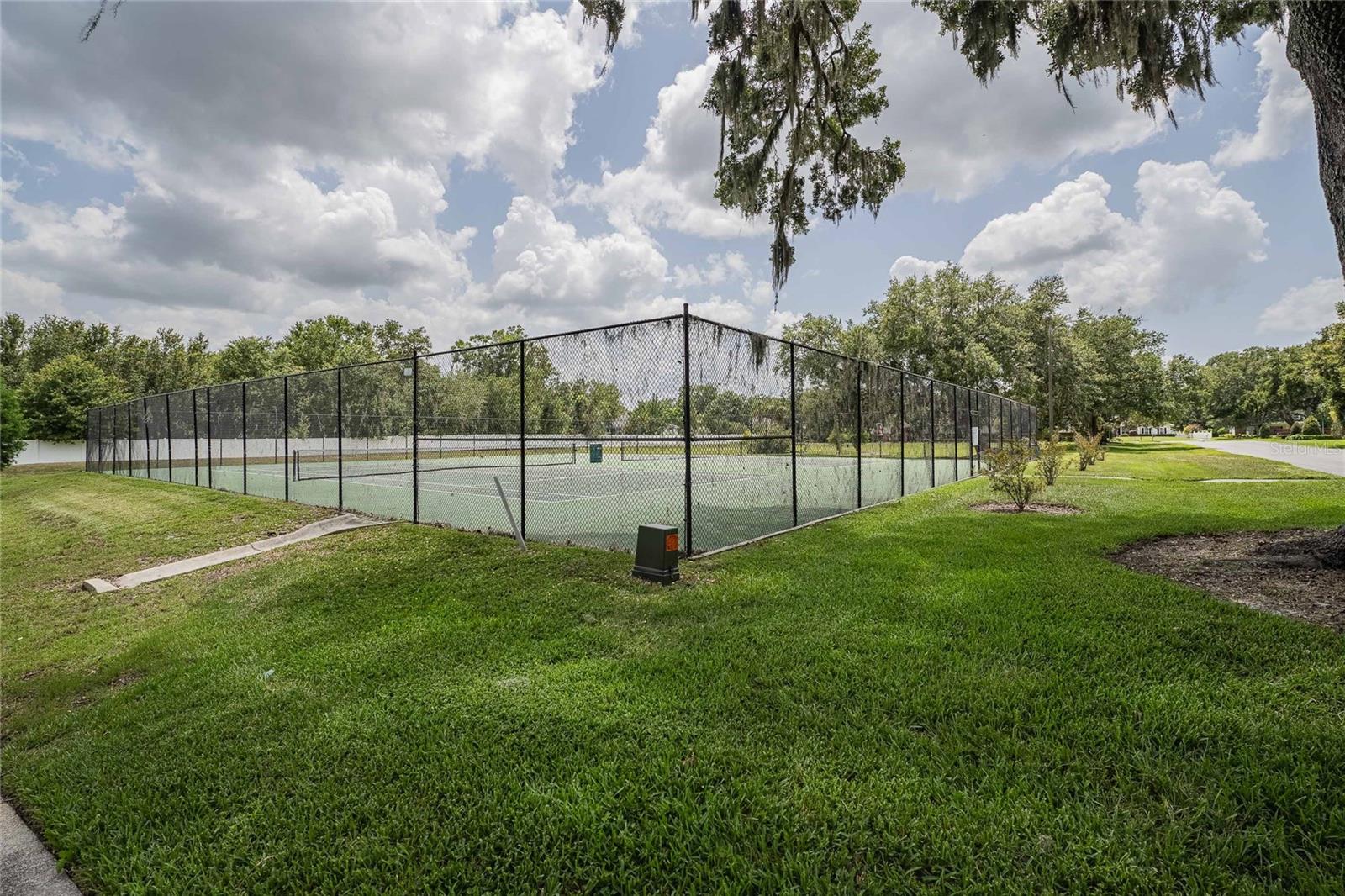 1589 ROYAL FOREST CT, LAKELAND, FL, 33811