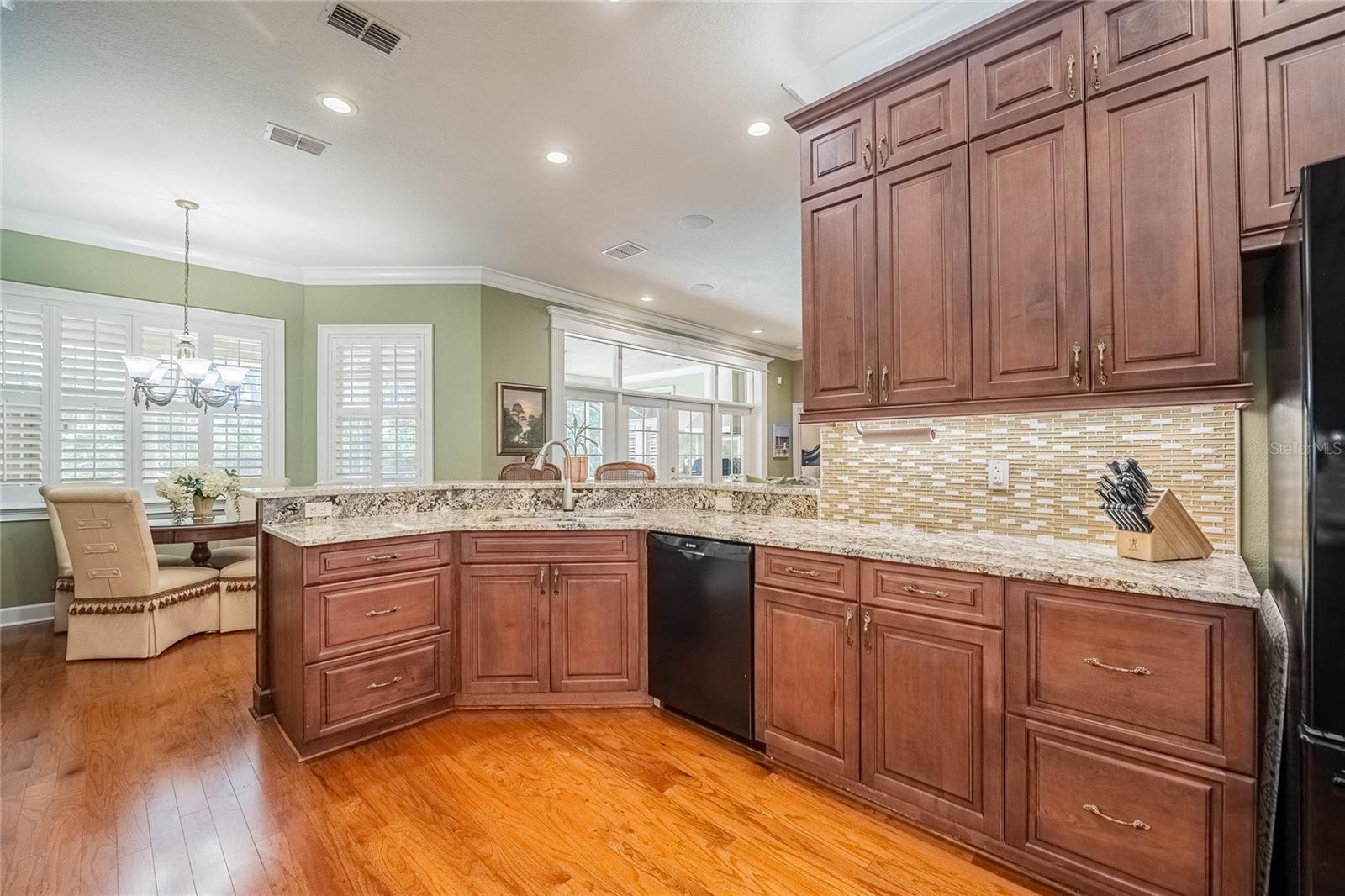 1589 ROYAL FOREST CT, LAKELAND, FL, 33811