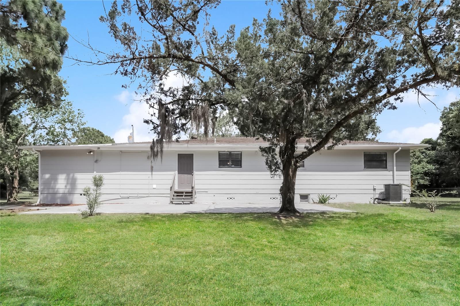 1198 S GOLF LAKE DR, NEW SMYRNA BEACH, FL, 32168