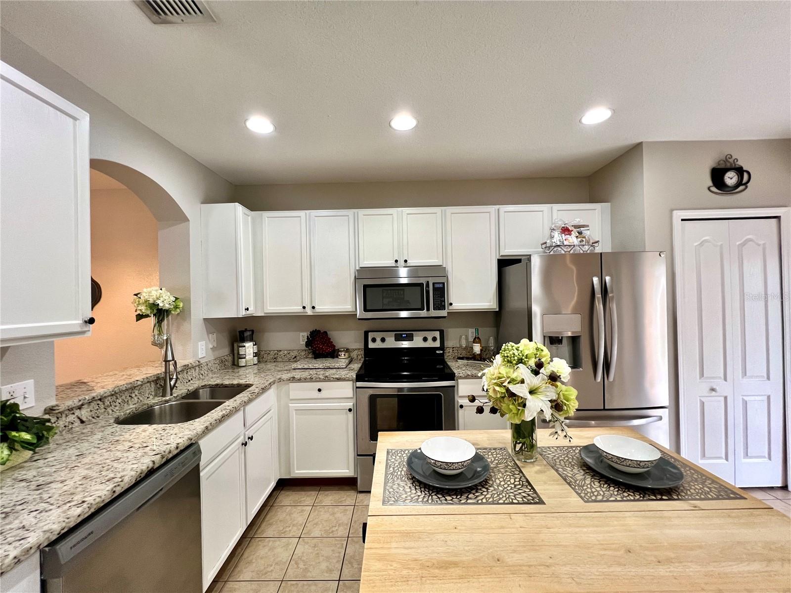 12270 FOXMOOR PEAK DR, RIVERVIEW, FL, 33579