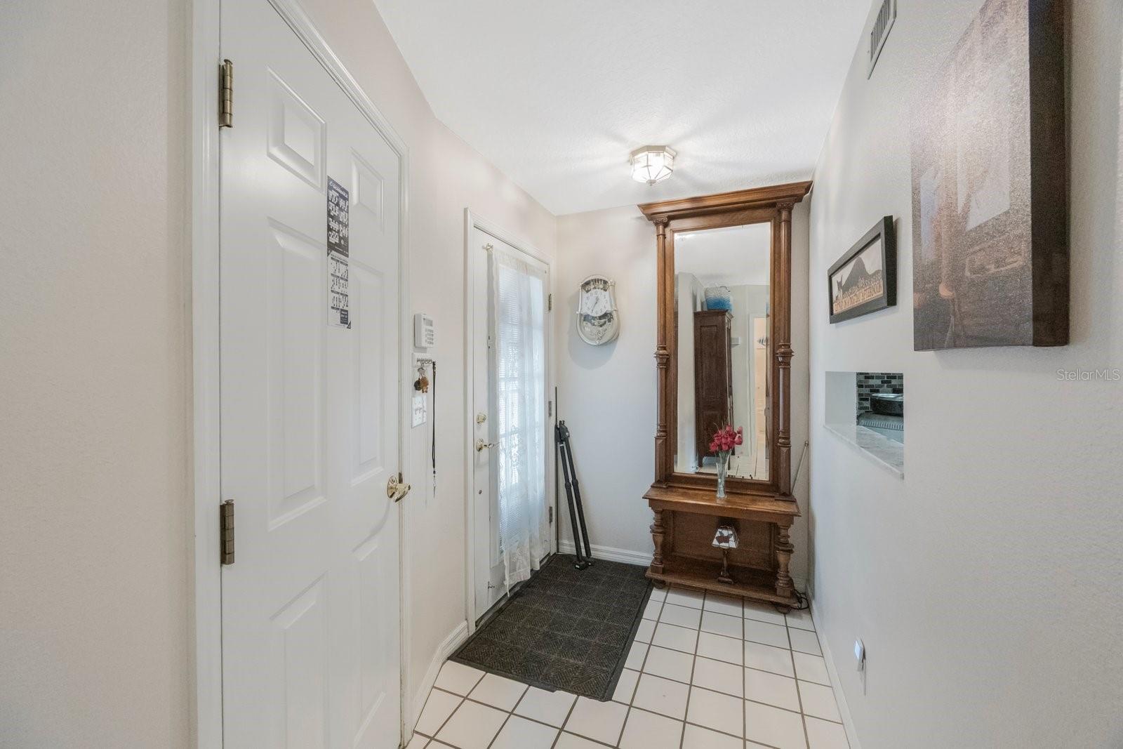 9205 JAKES PATH, LARGO, FL, 33771