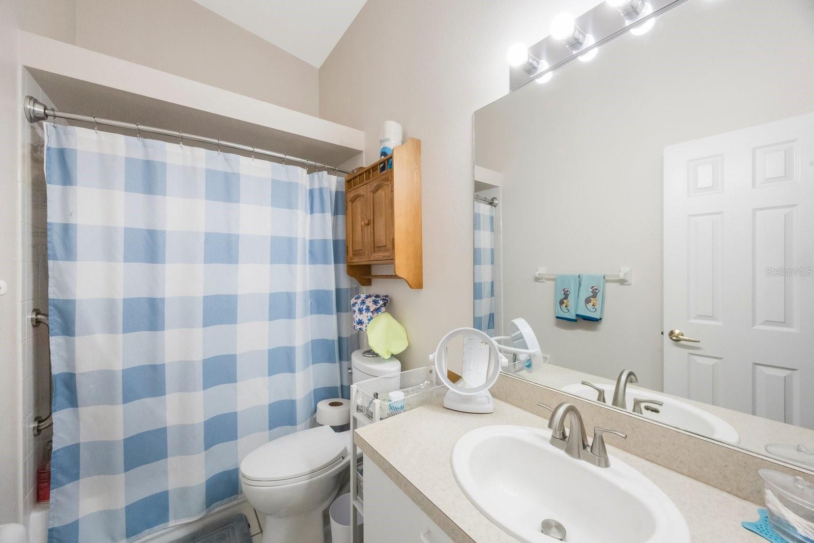 9205 JAKES PATH, LARGO, FL, 33771