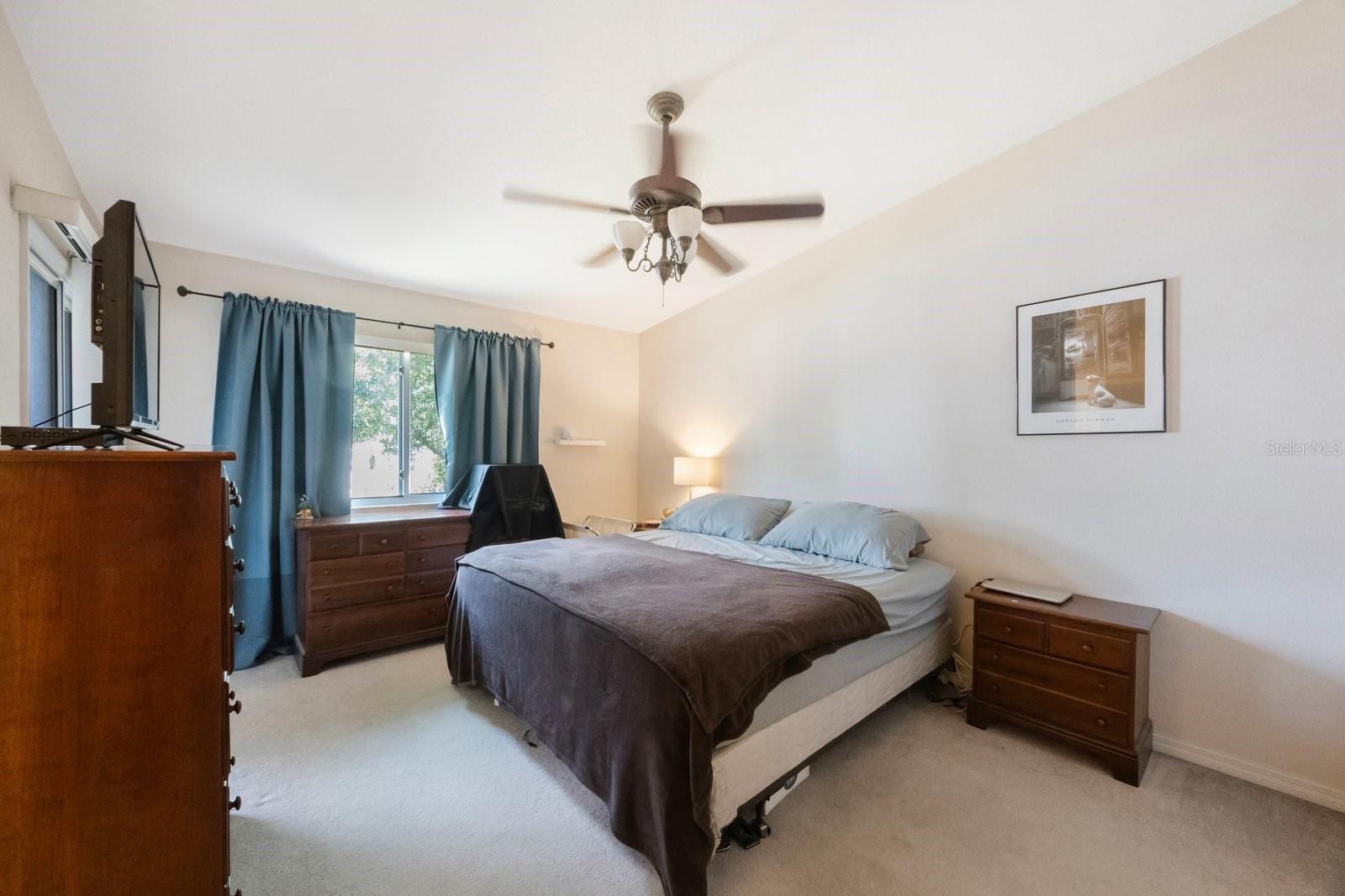 9205 JAKES PATH, LARGO, FL, 33771