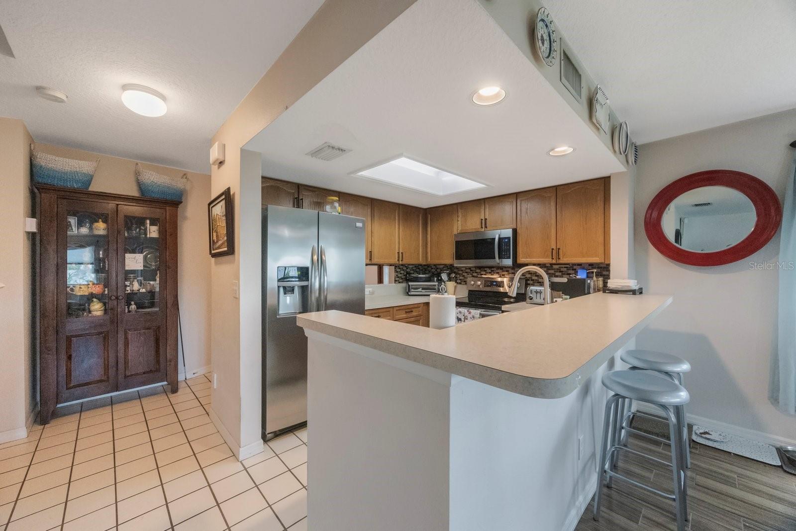 9205 JAKES PATH, LARGO, FL, 33771