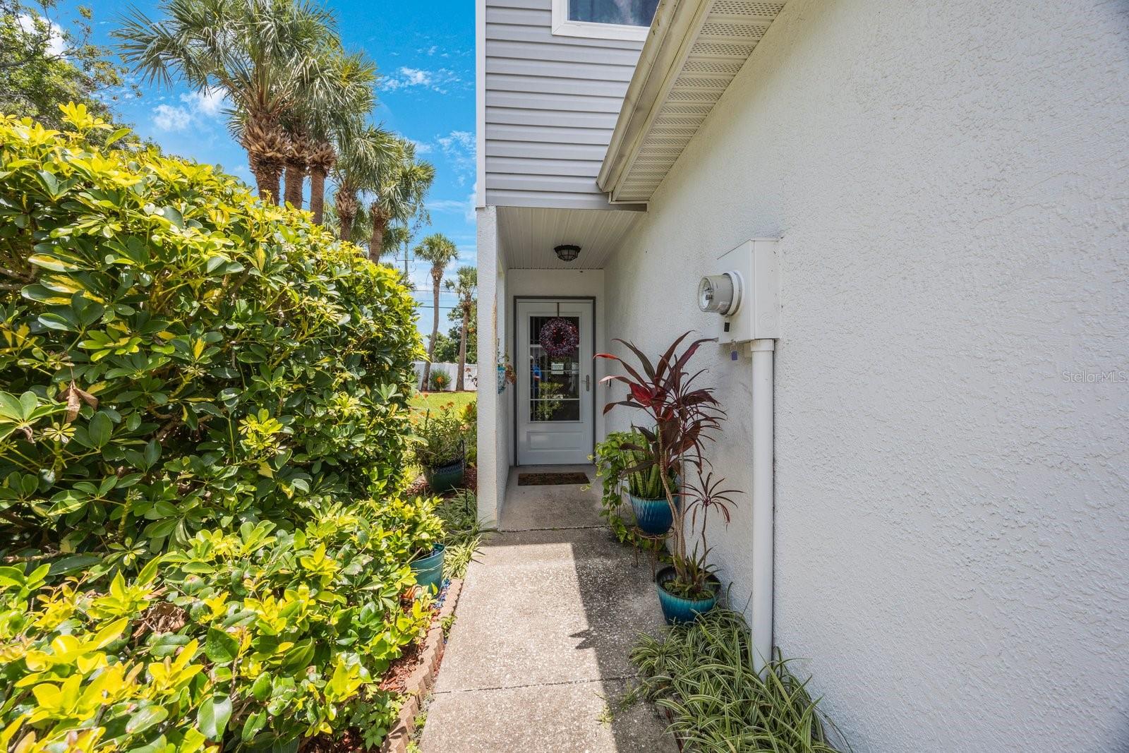 9205 JAKES PATH, LARGO, FL, 33771