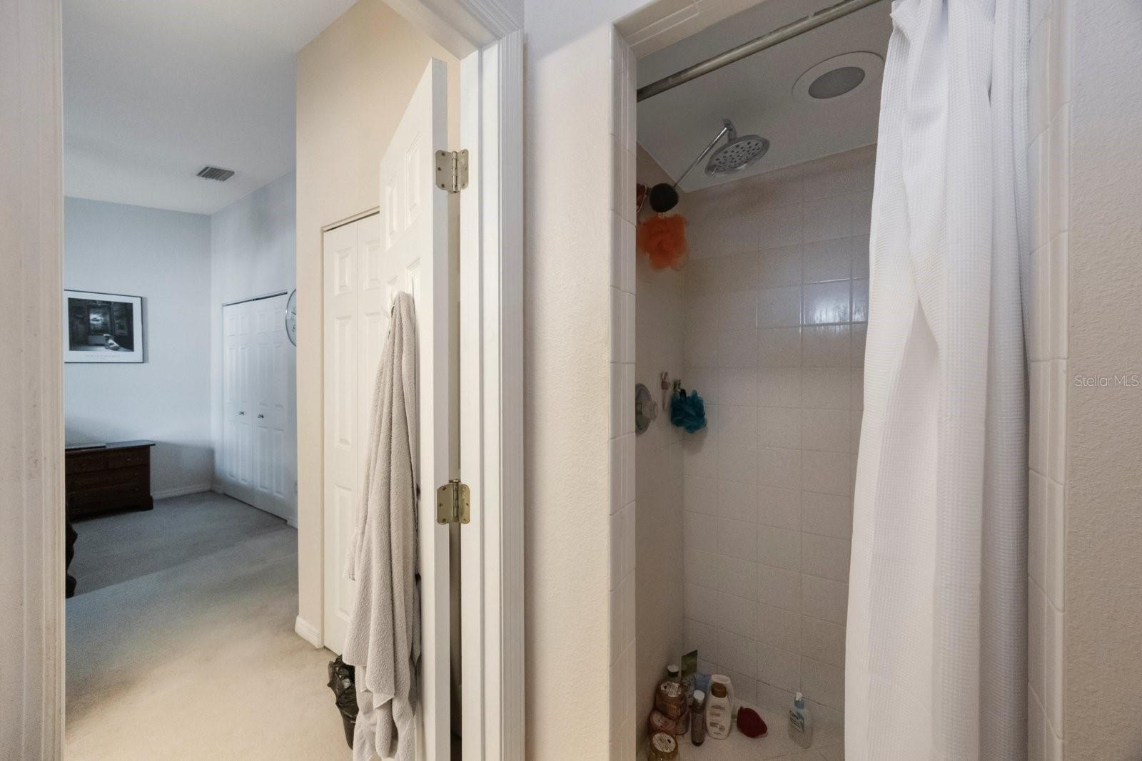 9205 JAKES PATH, LARGO, FL, 33771