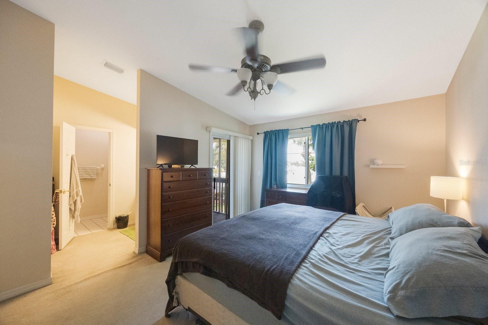 9205 JAKES PATH, LARGO, FL, 33771