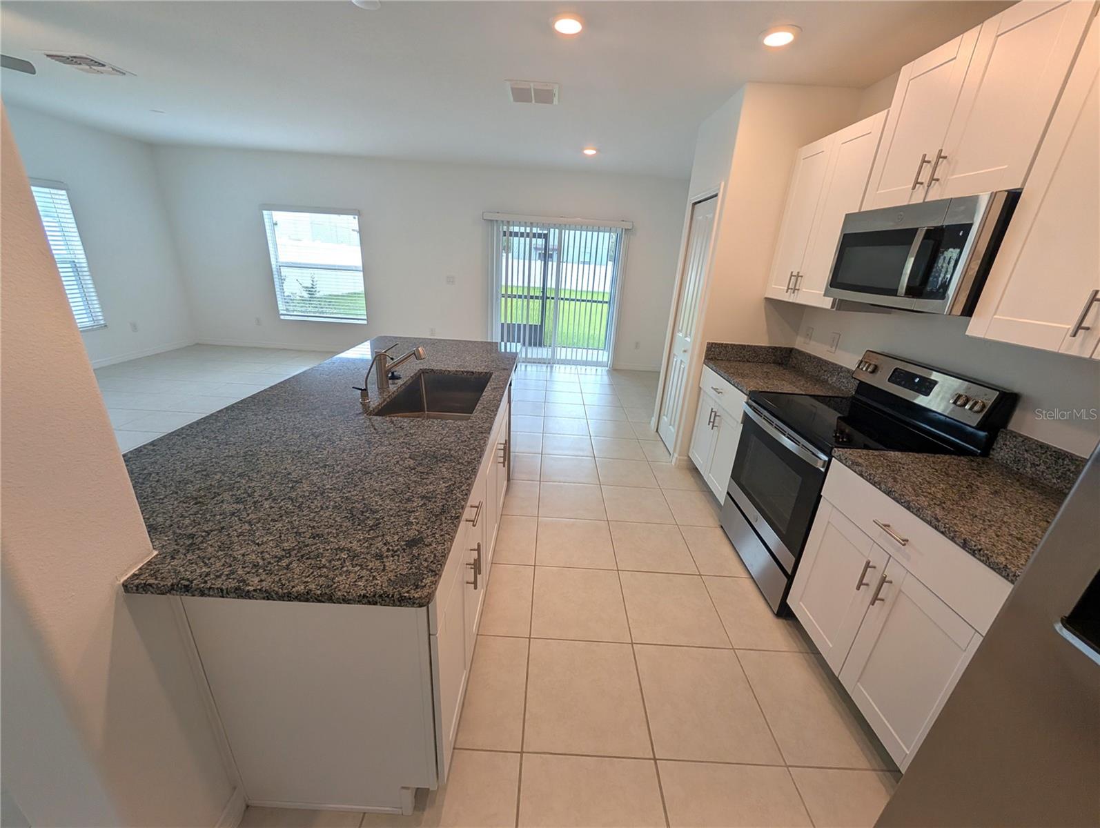 36396 GARDEN WALL WAY, ZEPHYRHILLS, FL, 33541