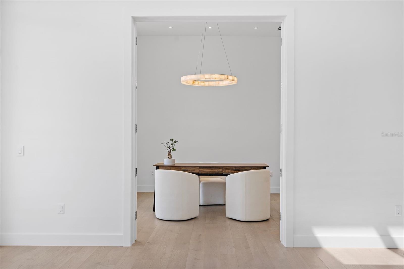 TB8396125 Property Photo