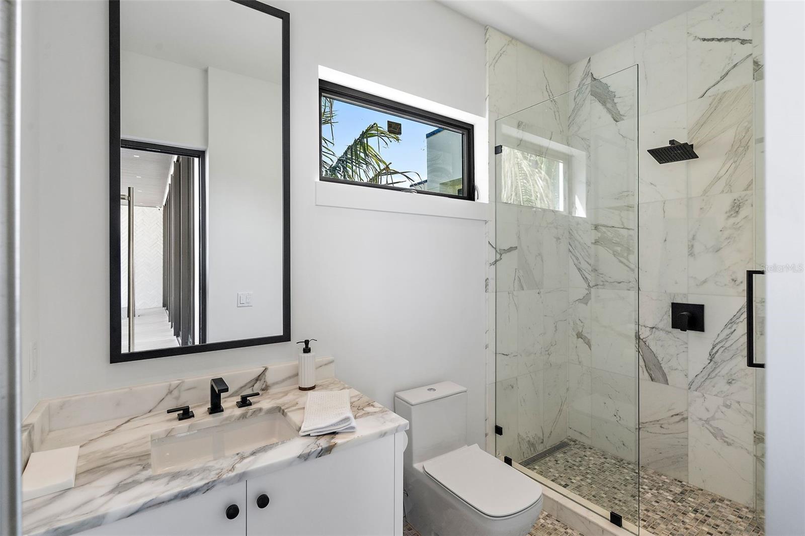 TB8396125 Property Photo