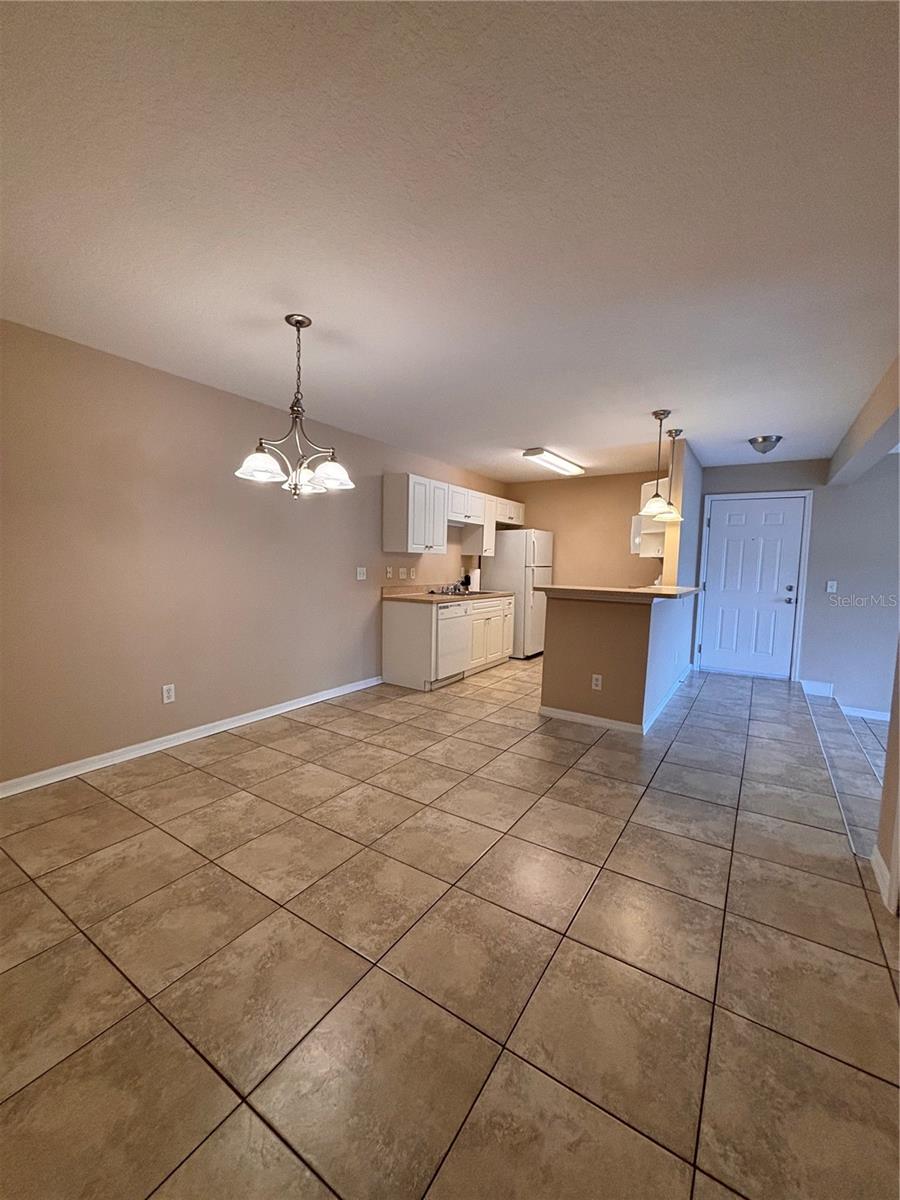 145 N PEARL LAKE CSWY #104, ALTAMONTE SPRINGS, FL, 32714