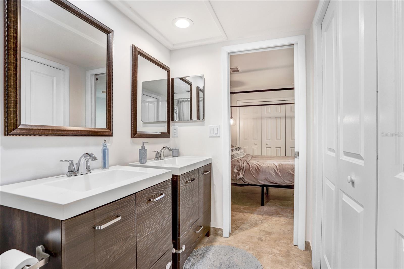 5103 PURITAN CIR #5103, TAMPA, FL, 33617