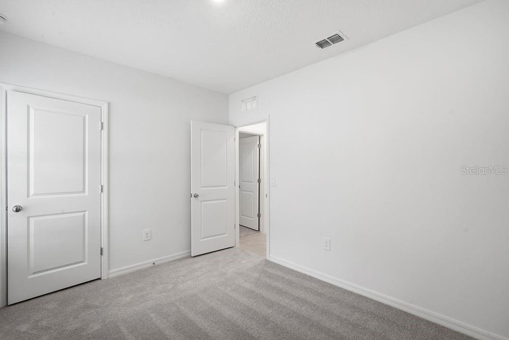 13584 Tropical Breeze ~ Ready Now