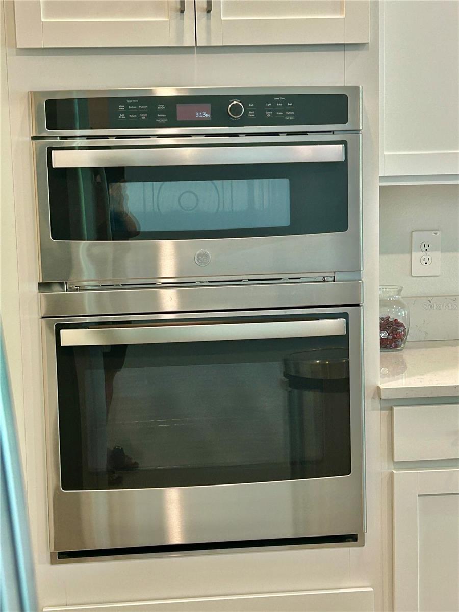 Stainless Steel Micrrowave and Oven