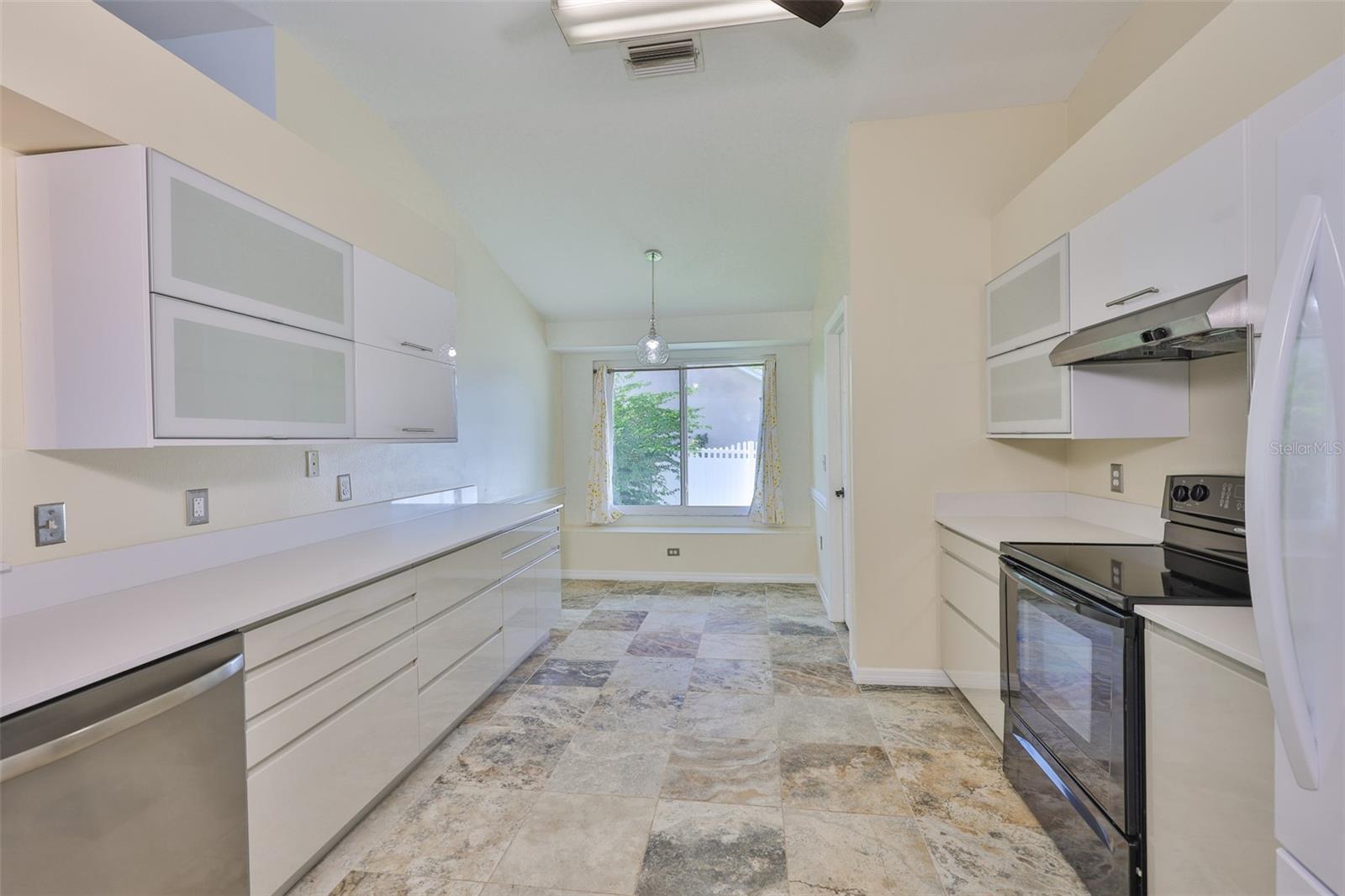 10430 CRESTFIELD DR, RIVERVIEW, FL, 33569