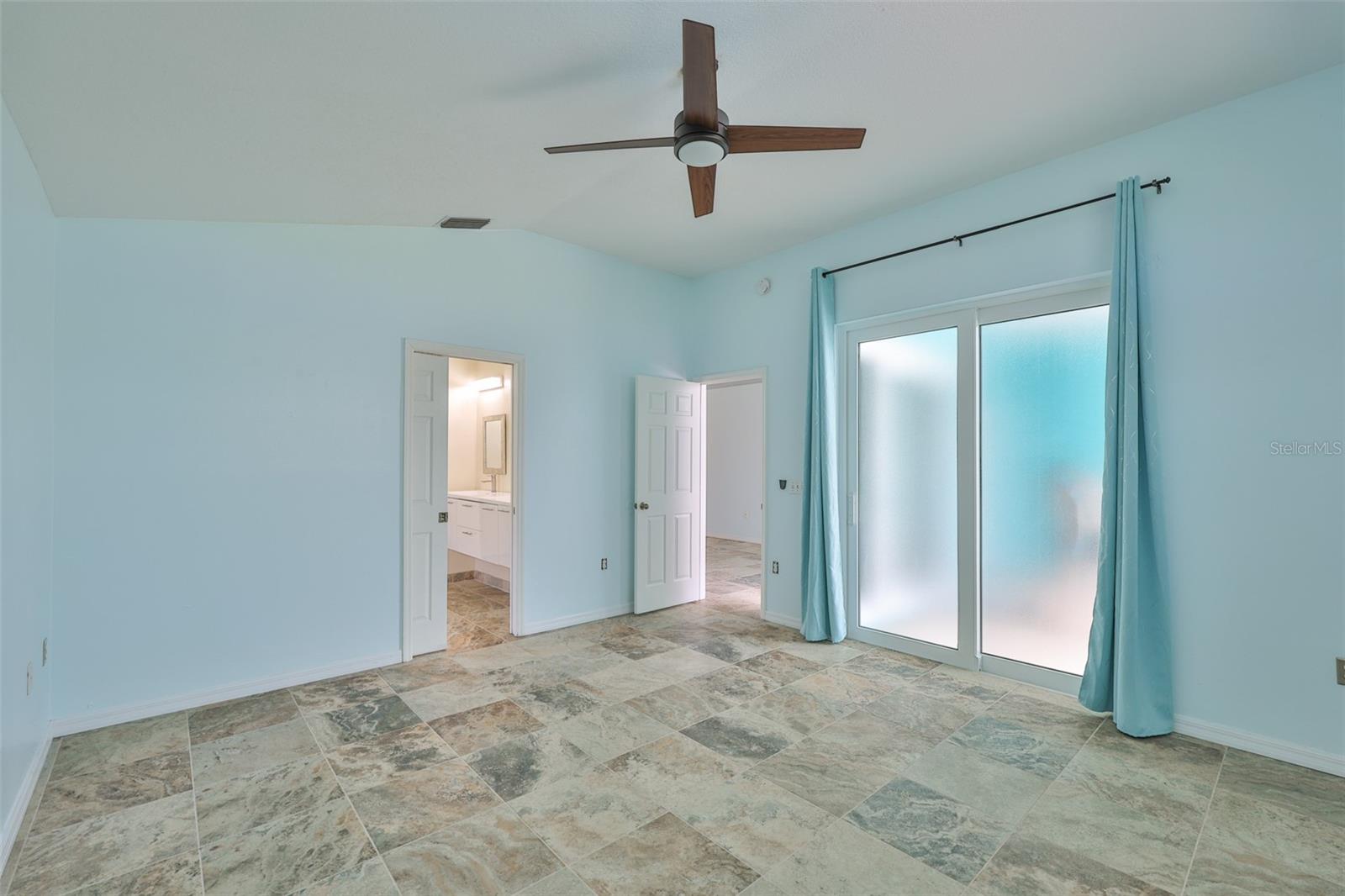 10430 CRESTFIELD DR, RIVERVIEW, FL, 33569