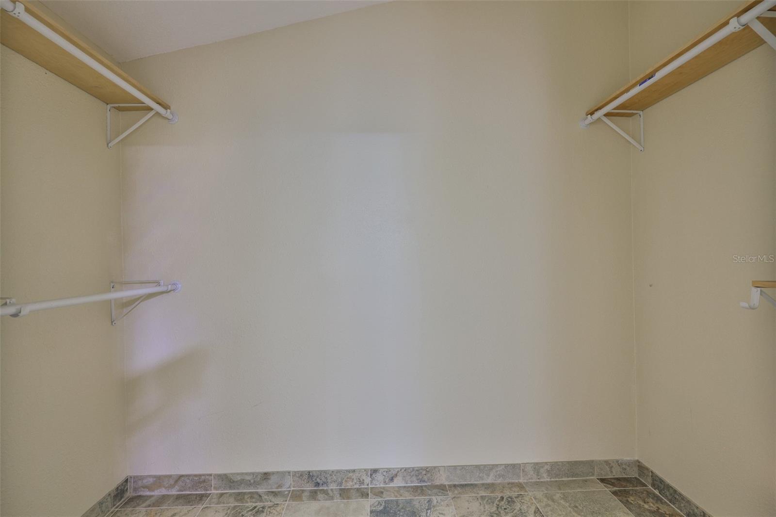 10430 CRESTFIELD DR, RIVERVIEW, FL, 33569