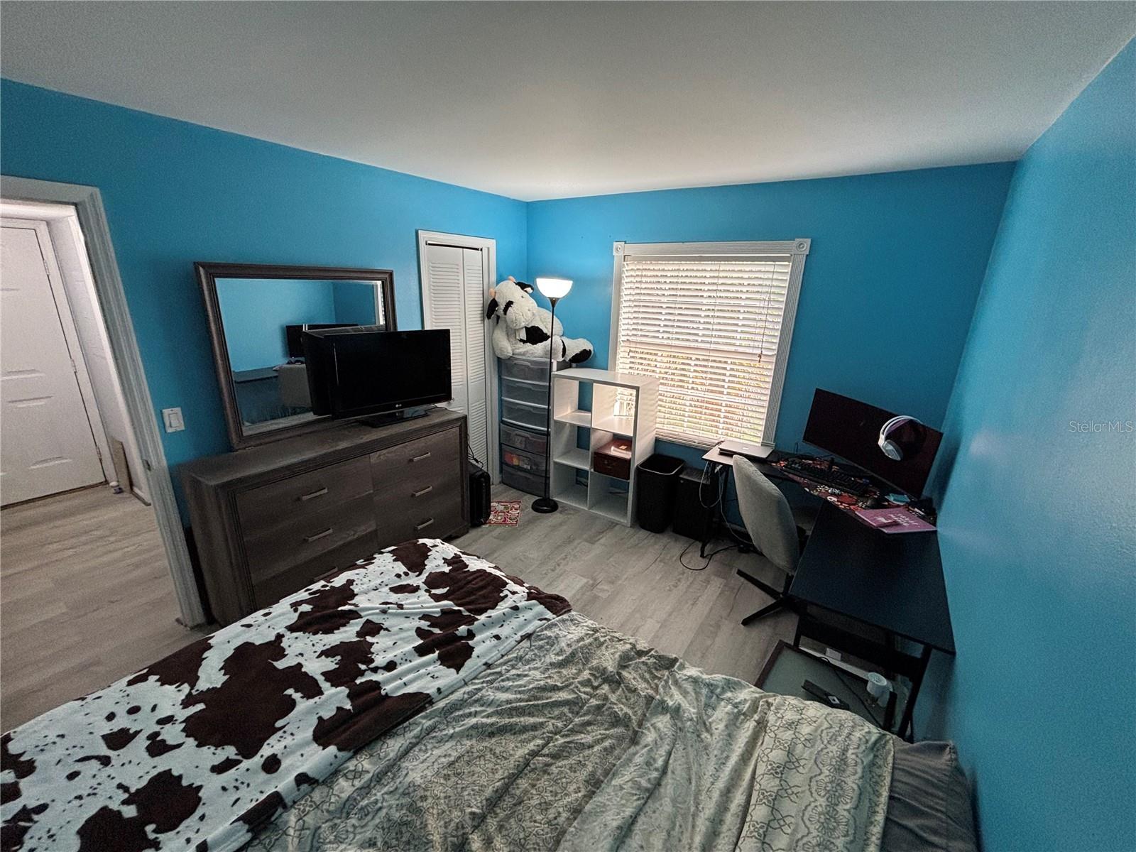 OM703526 Property Photo