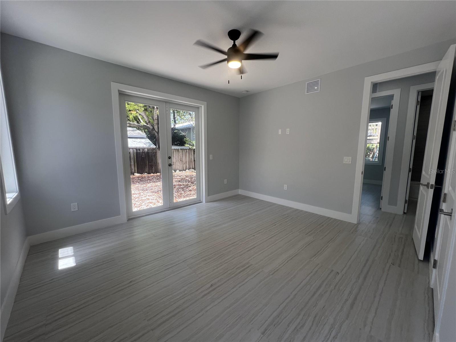 132 RIVIERA DR, TAVERNIER, FL, 33070