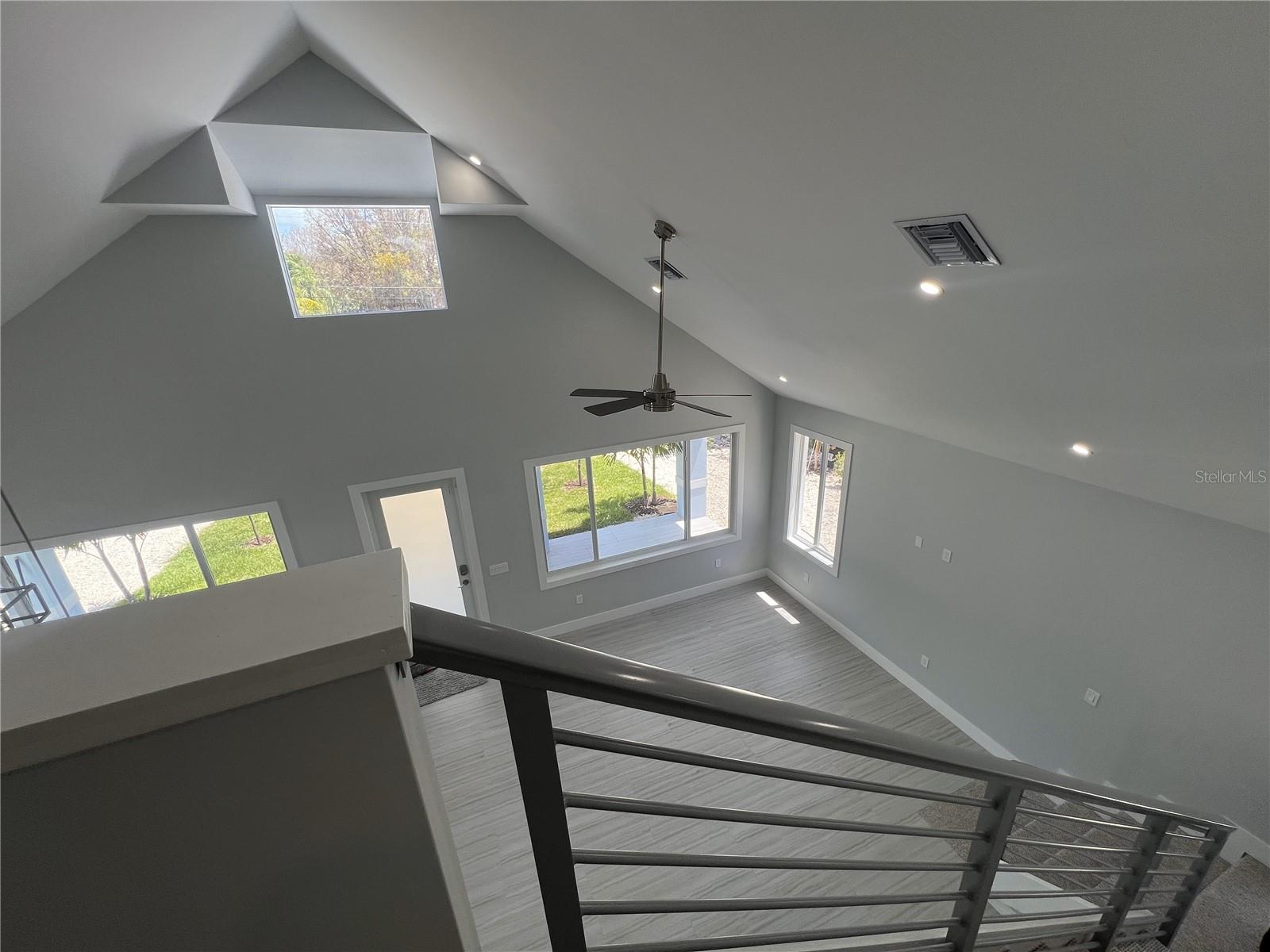 132 RIVIERA DR, TAVERNIER, FL, 33070