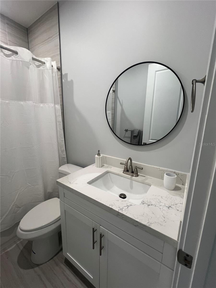 132 RIVIERA DR, TAVERNIER, FL, 33070