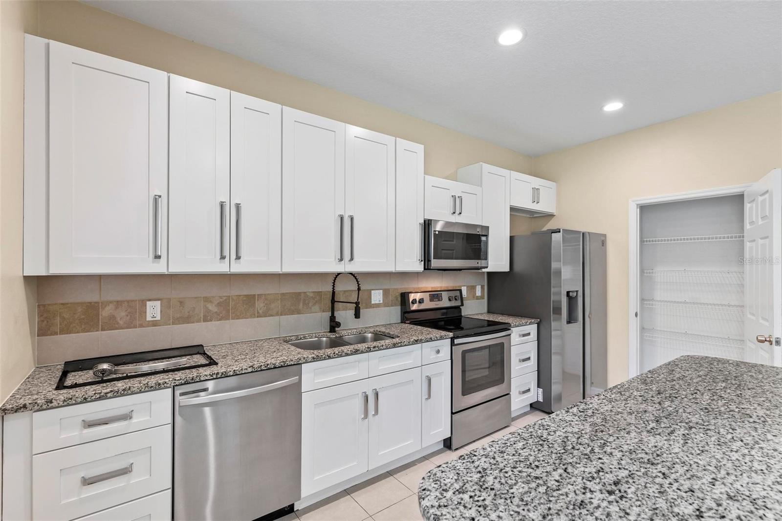 5 WHITE HILL PL, PALM COAST, FL, 32164