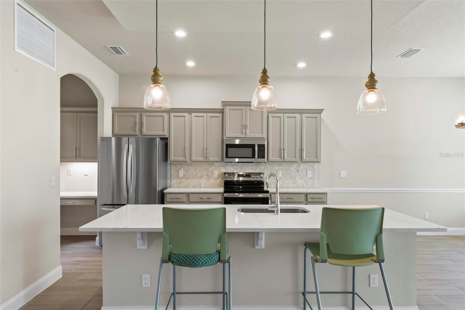 229 HAWTHORN AVE, PALM COAST, FL, 32164