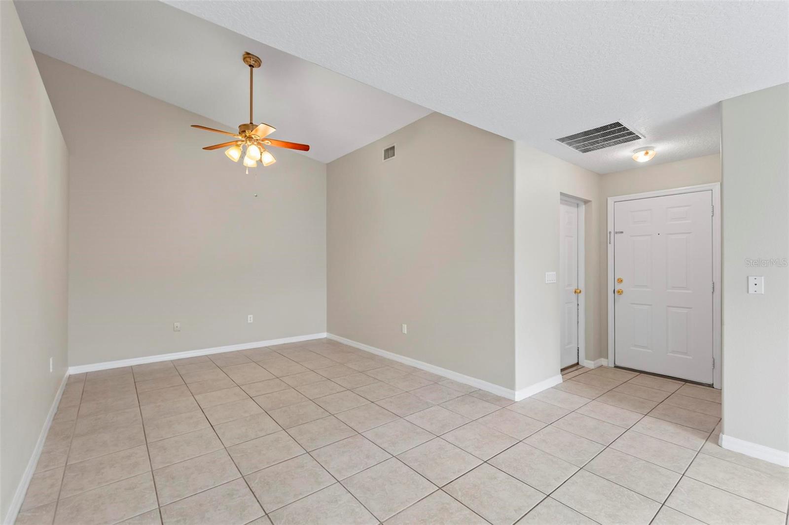 14 LLOYD TRL #A, PALM COAST, FL, 32164