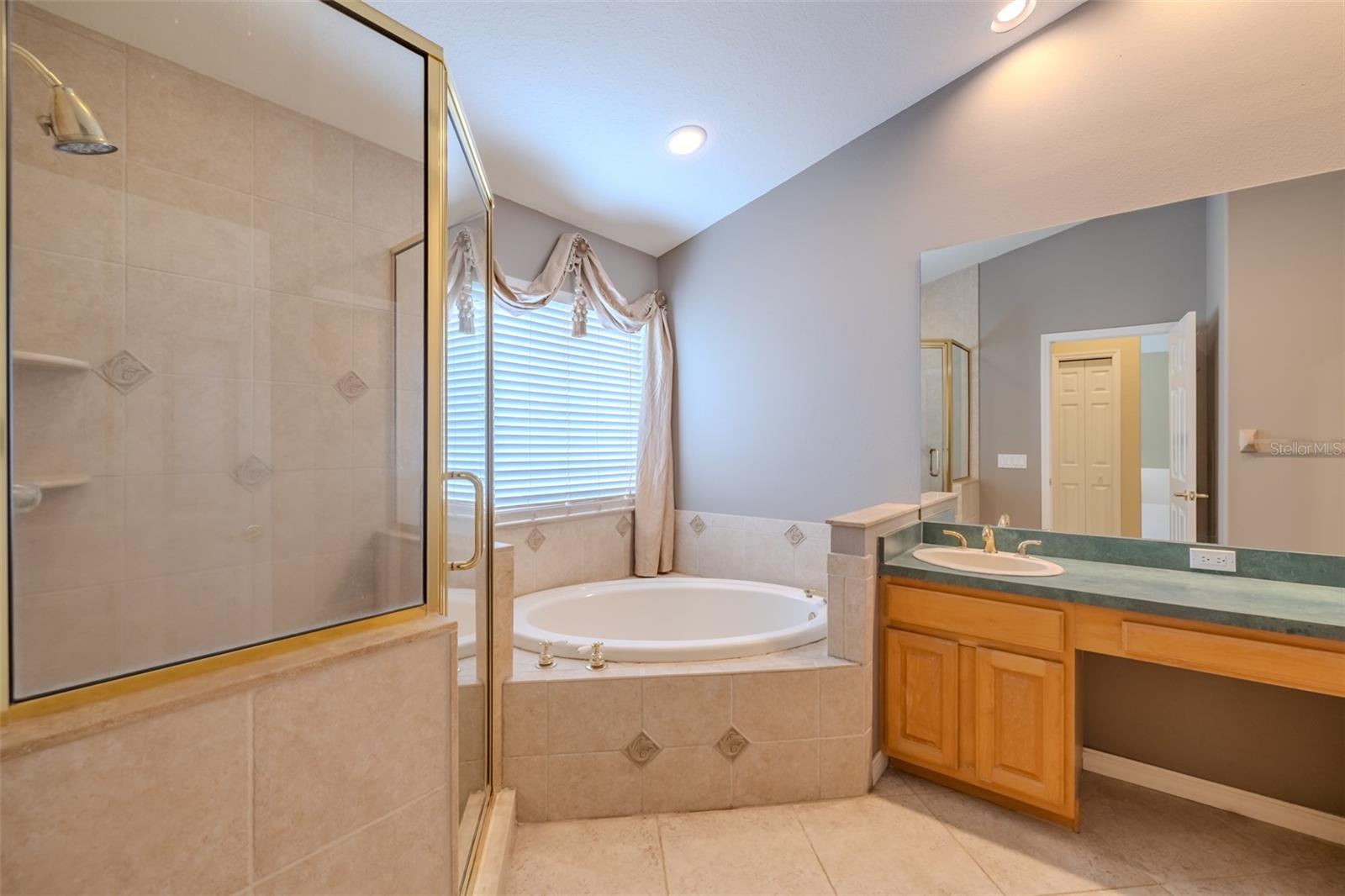 5315 CEDARSHAKE LN, VALRICO, FL, 33596