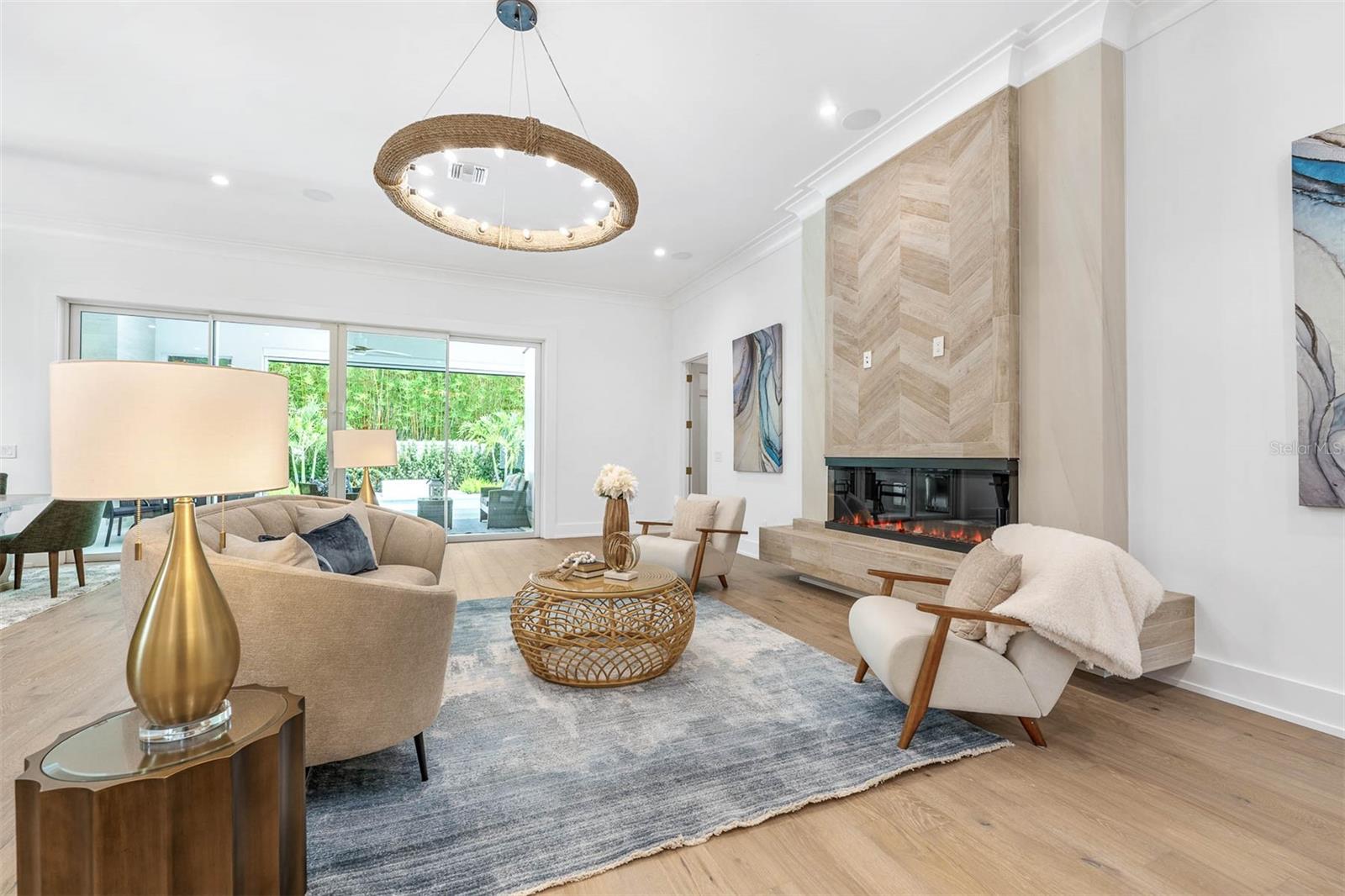 O6317785 Property Photo