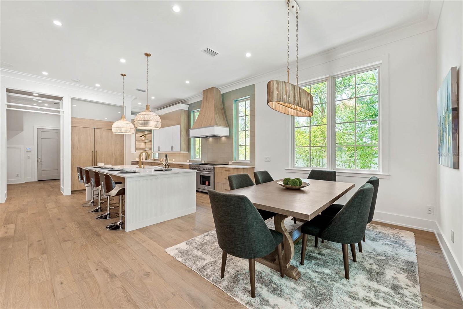 O6317785 Property Photo