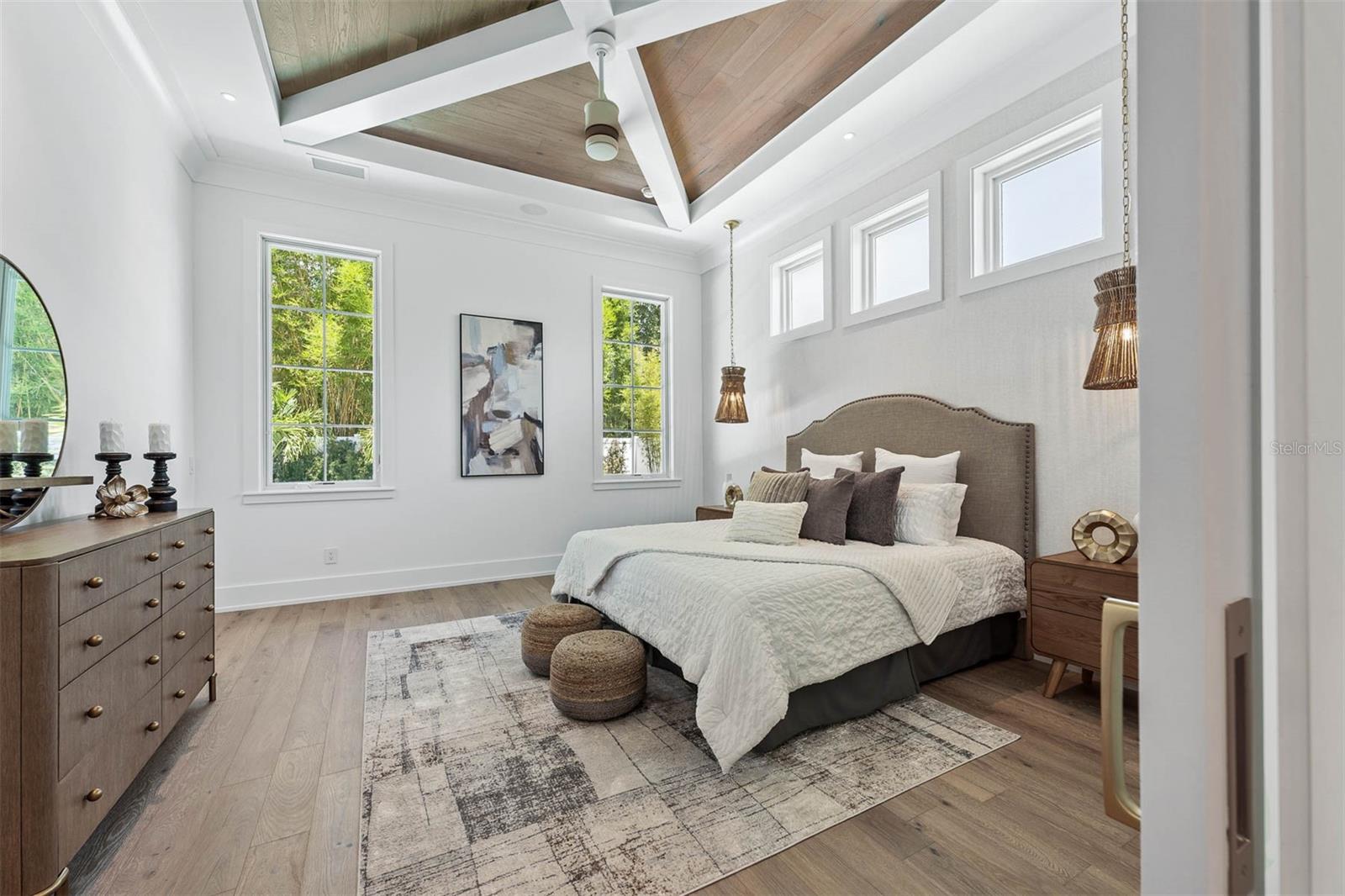 O6317785 Property Photo