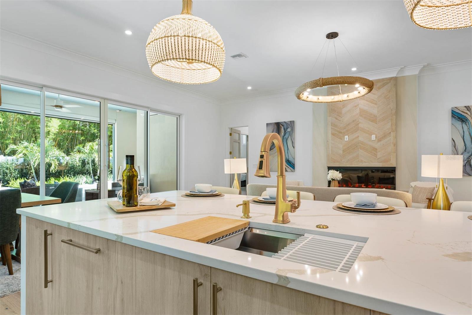 O6317785 Property Photo