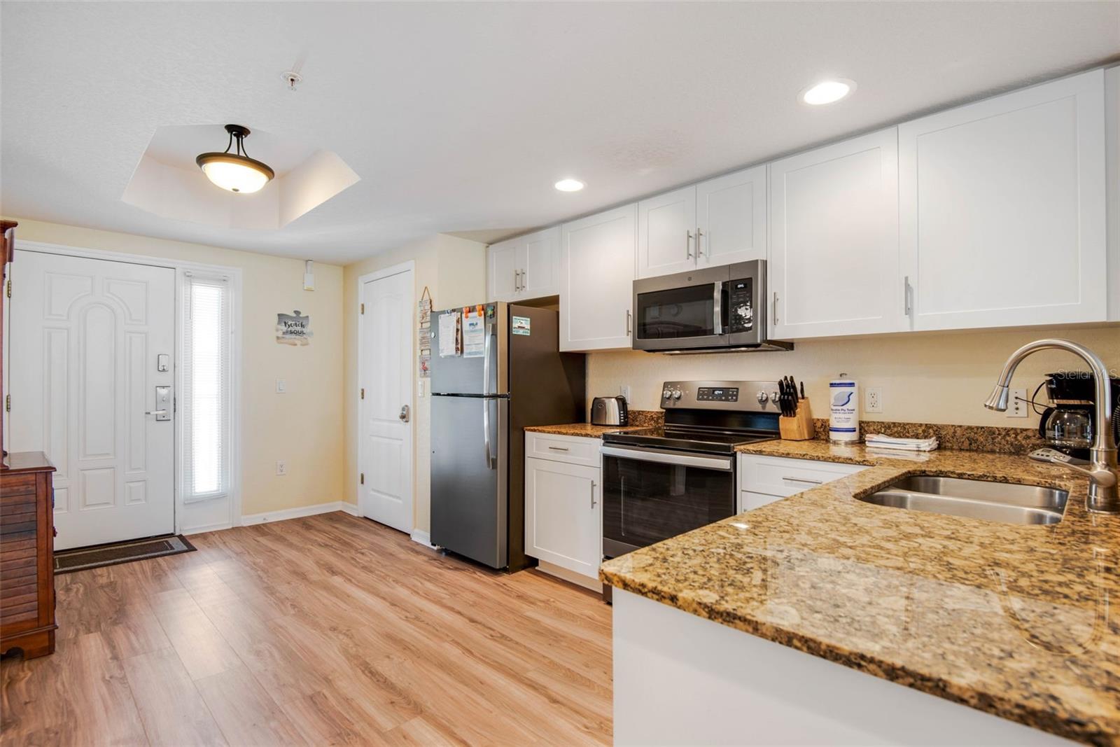 12000 GULF BLVD #403-S, TREASURE ISLAND, FL, 33706