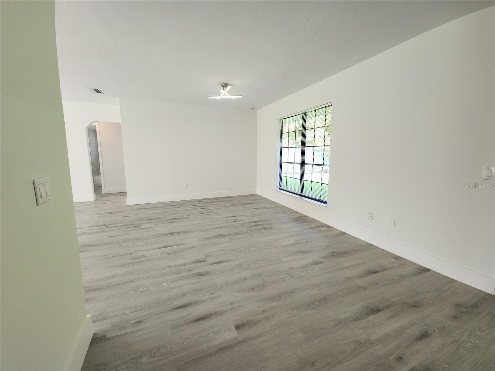 1810 WESTERN RD, SOUTH DAYTONA, FL, 32119