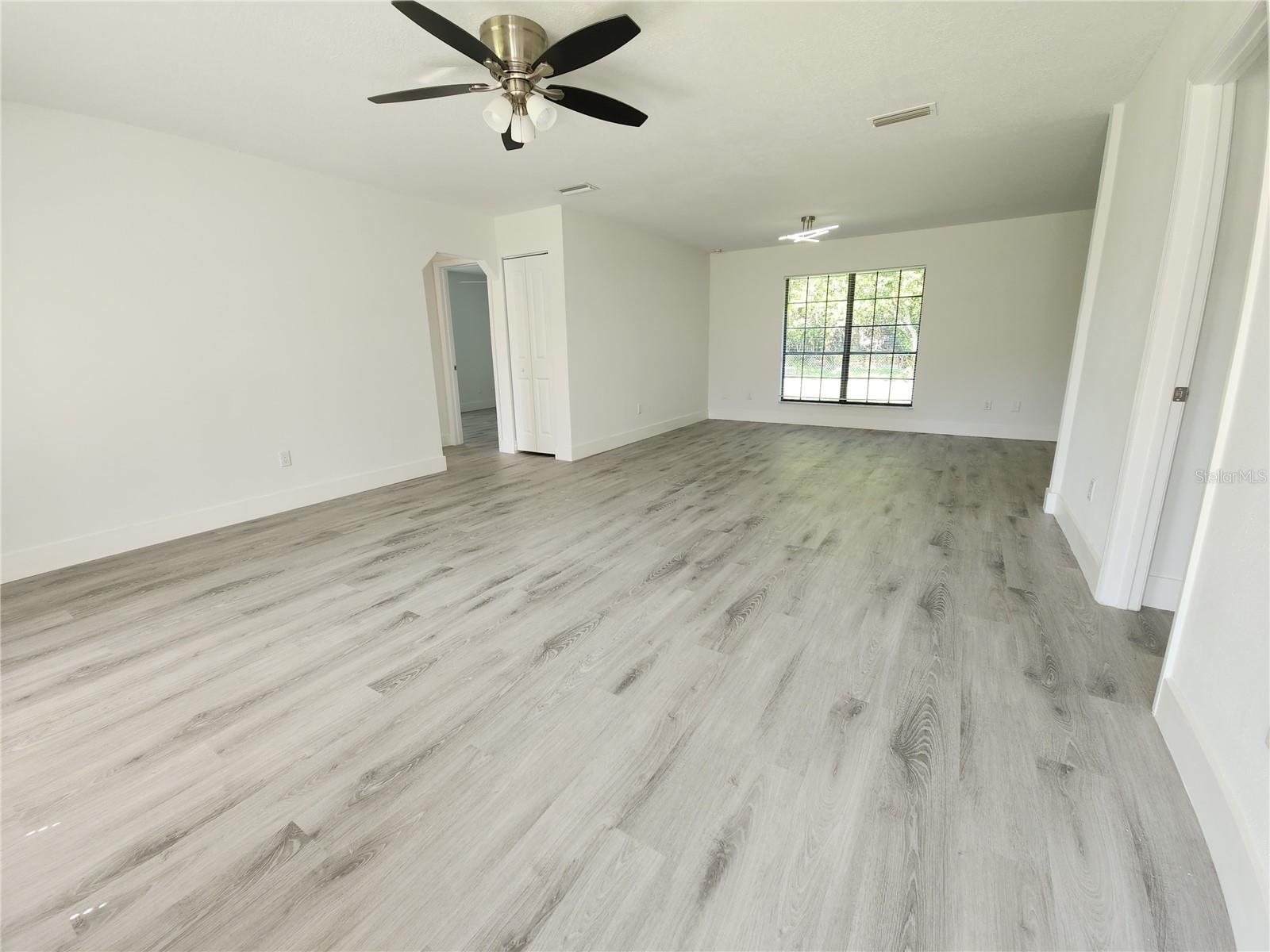 1810 WESTERN RD, SOUTH DAYTONA, FL, 32119