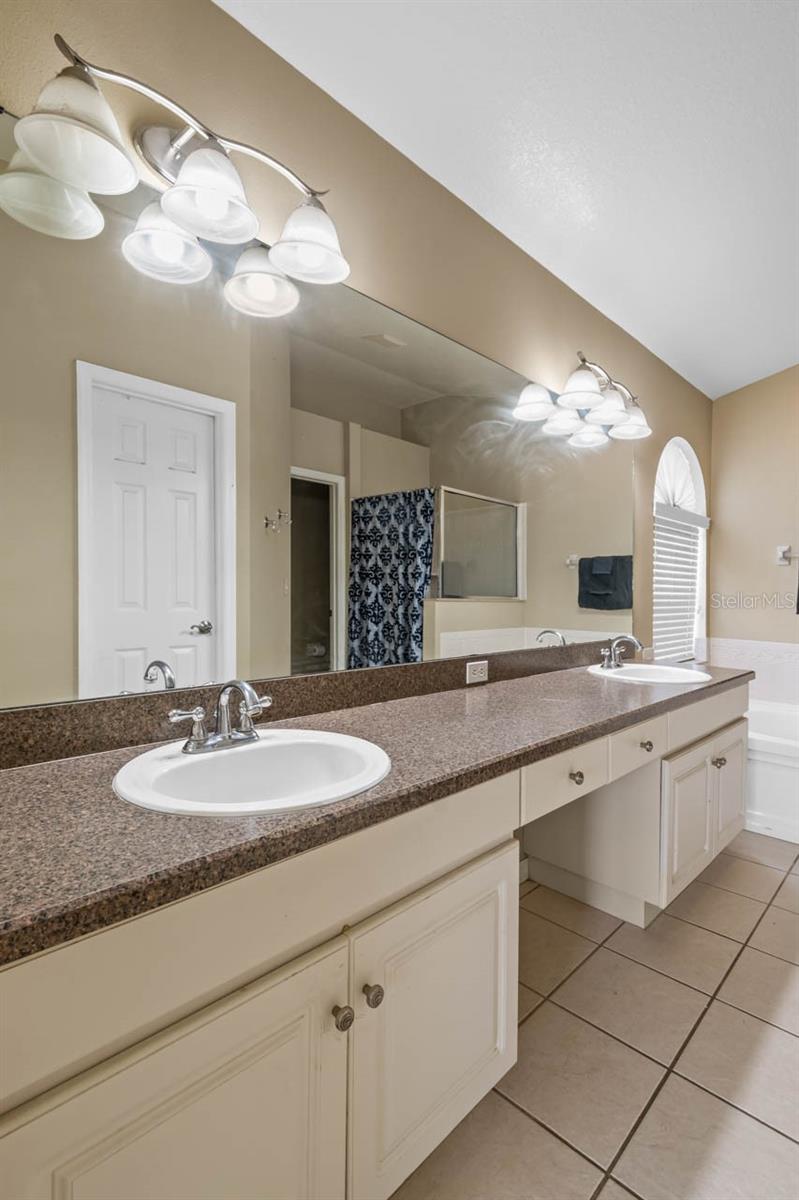 509 DELWOOD BRECK ST, RUSKIN, FL, 33570