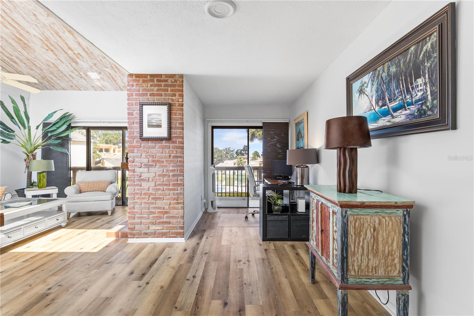 1051 S HIGHLAND ST #7D, MOUNT DORA, FL, 32757