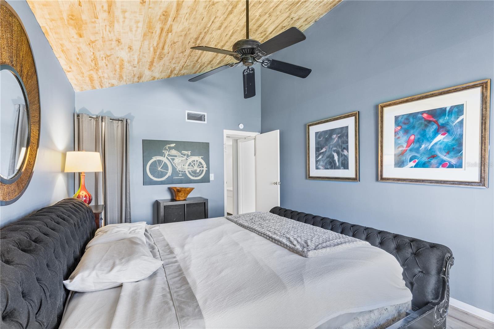 1051 S HIGHLAND ST #7D, MOUNT DORA, FL, 32757