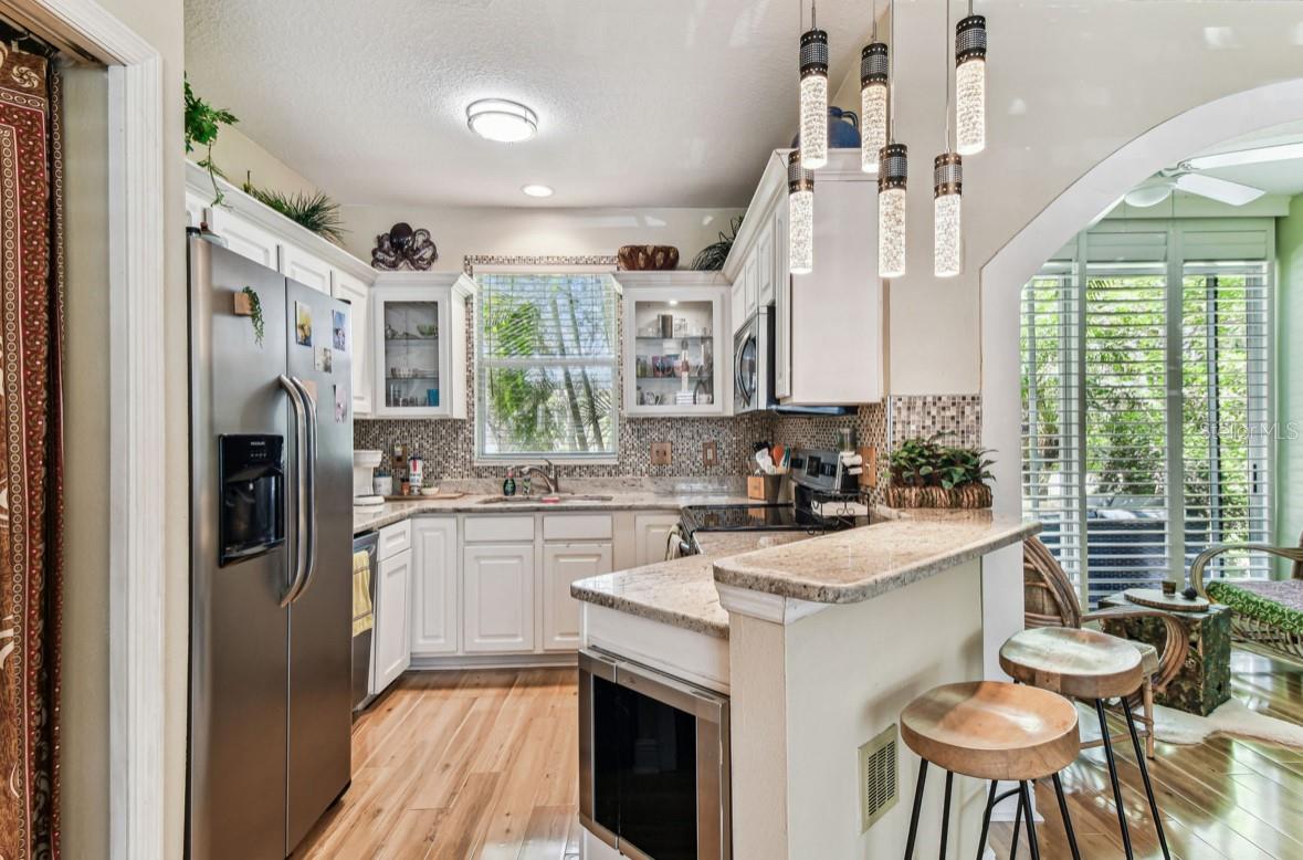 12472 COUNTRY WHITE CIR, TAMPA, FL, 33635