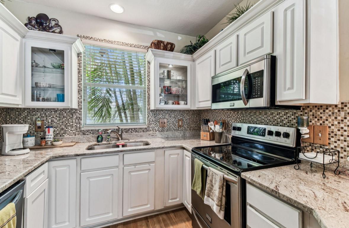 12472 COUNTRY WHITE CIR, TAMPA, FL, 33635